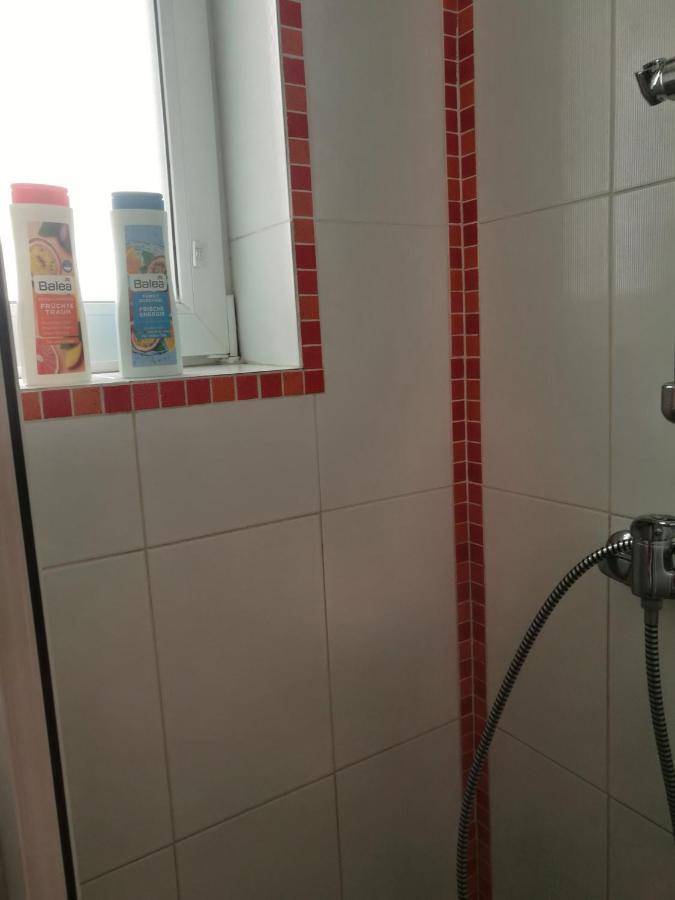 Red Apartment Bratislava Eksteriør bilde