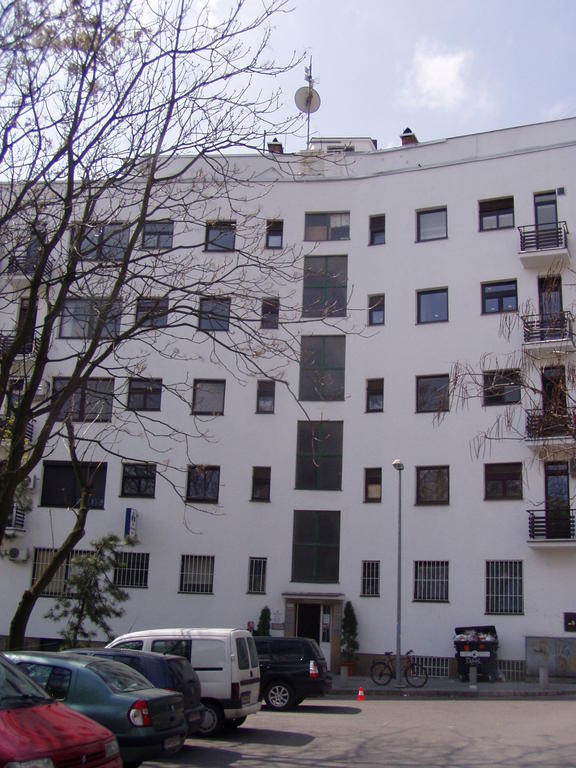 Red Apartment Bratislava Eksteriør bilde